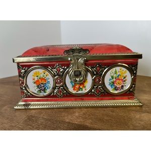 Vintage tin box